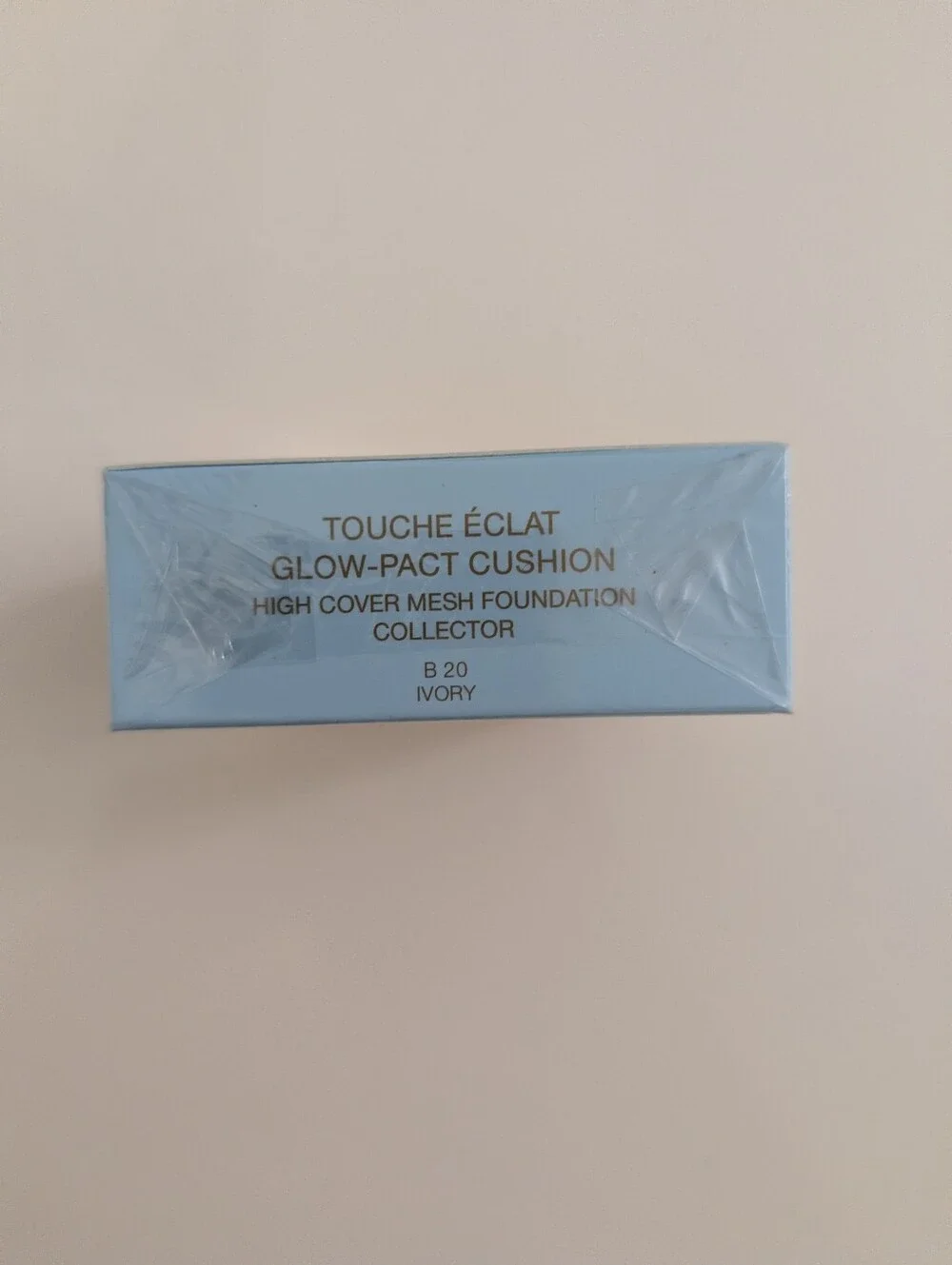 Yves Saint Laurent Cushion Foundation Compact — Pink & Blue Ombré Collector